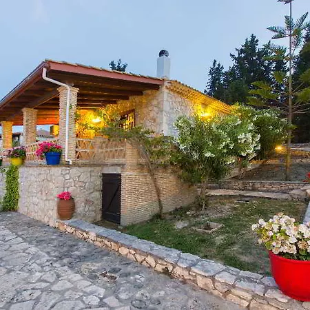 Liuba Hotel 3*