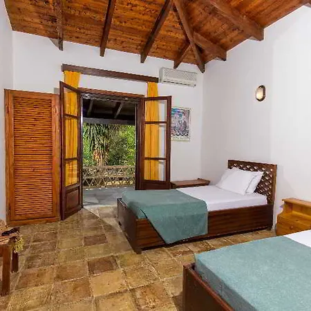 Liuba 3* Vasilikos (Zakynthos)